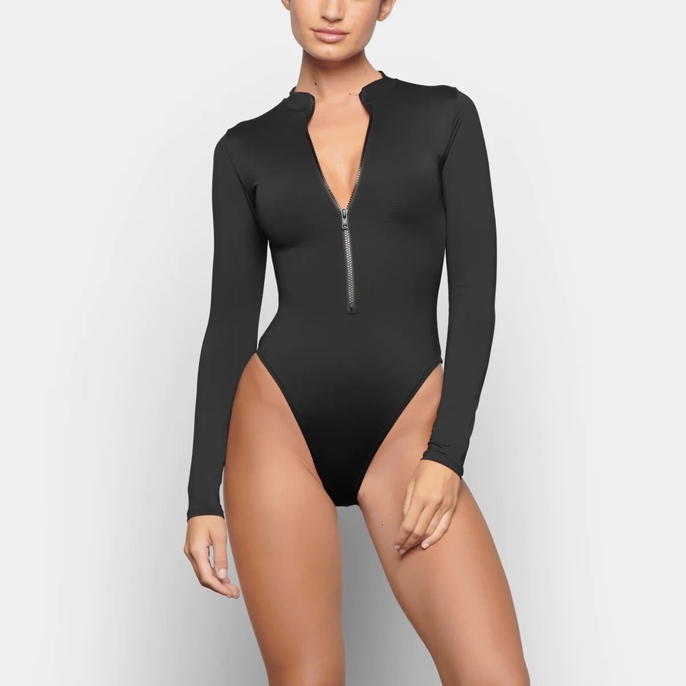 NWT Skims Swim Zip Front Long Sleeve One Piece Onyx M